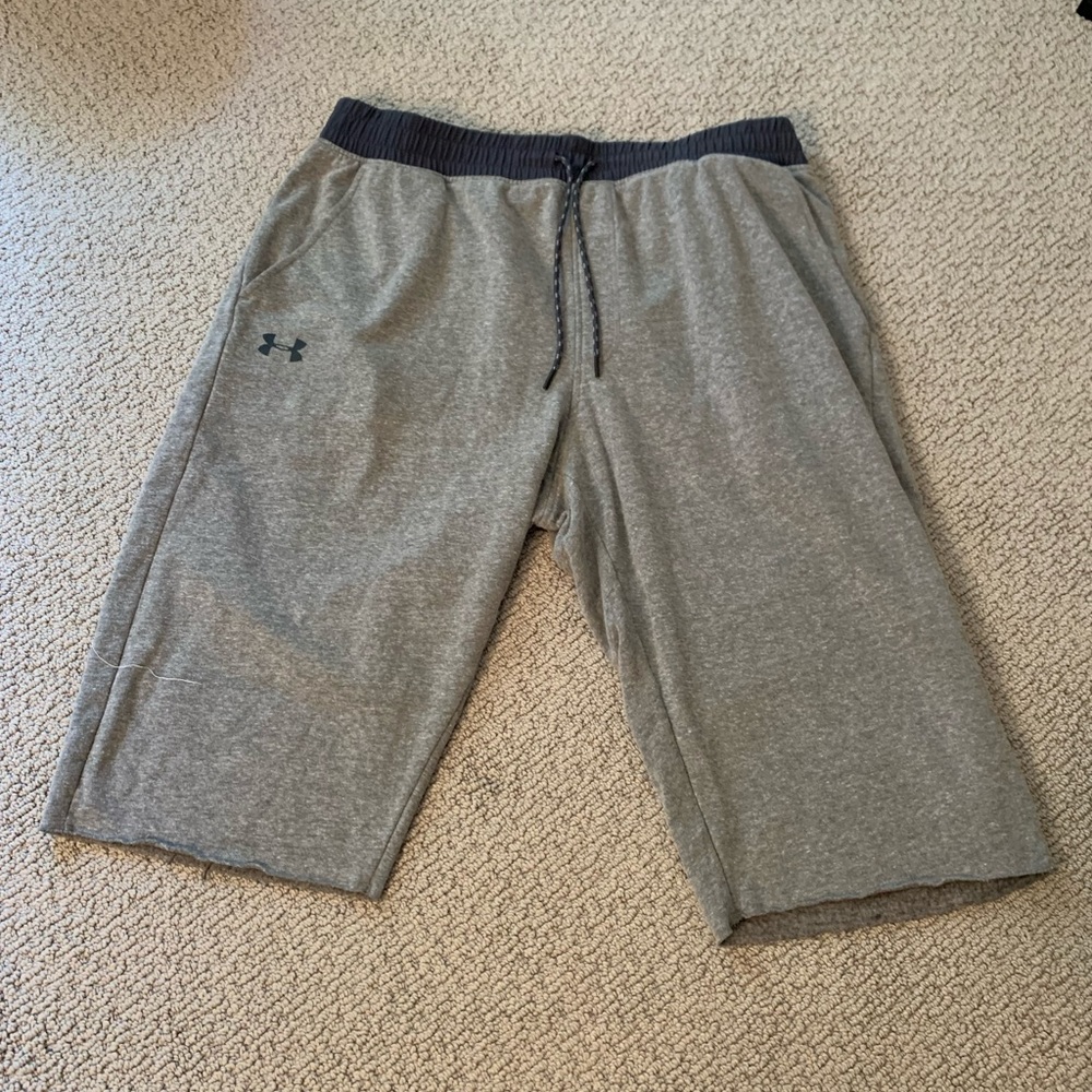 Under Armour Loose Fleece Athletic Shorts